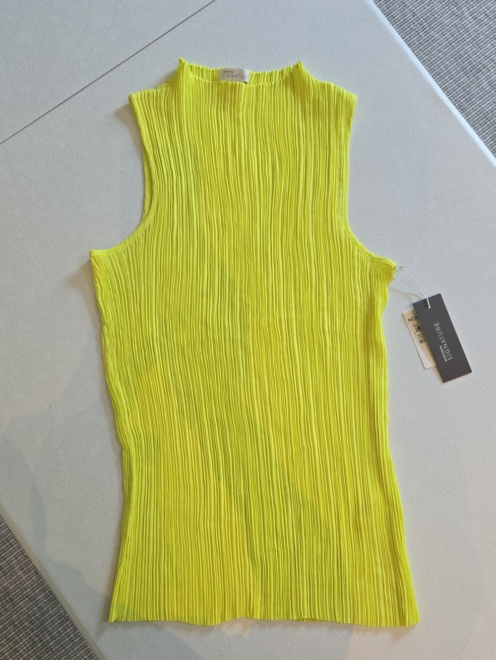 Nordstrom Signature Neon Lime Pleated Sleeveless Tank Top